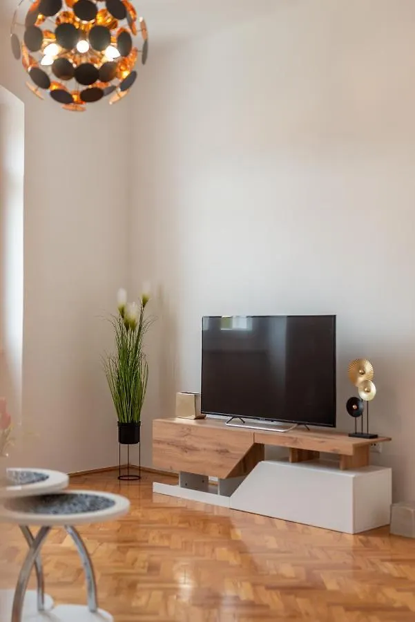 Apartment Silvia Trogir 0*,  Croatia